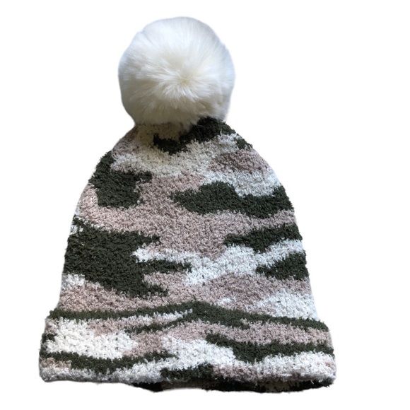 Jenni Faux Fur Green Camo Pom Pom Beanie One Size NWT - Picture 1 of 7